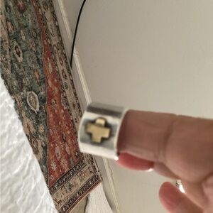 Elegant Silver Women's Ring